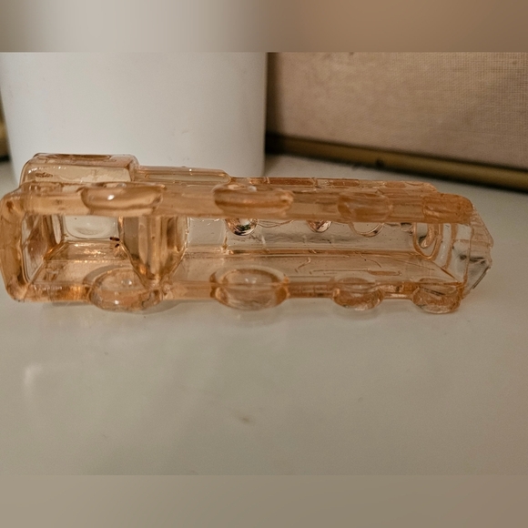 Vintage Pink Depression Glass Train Engine Candy Container - Picture 5 of 7